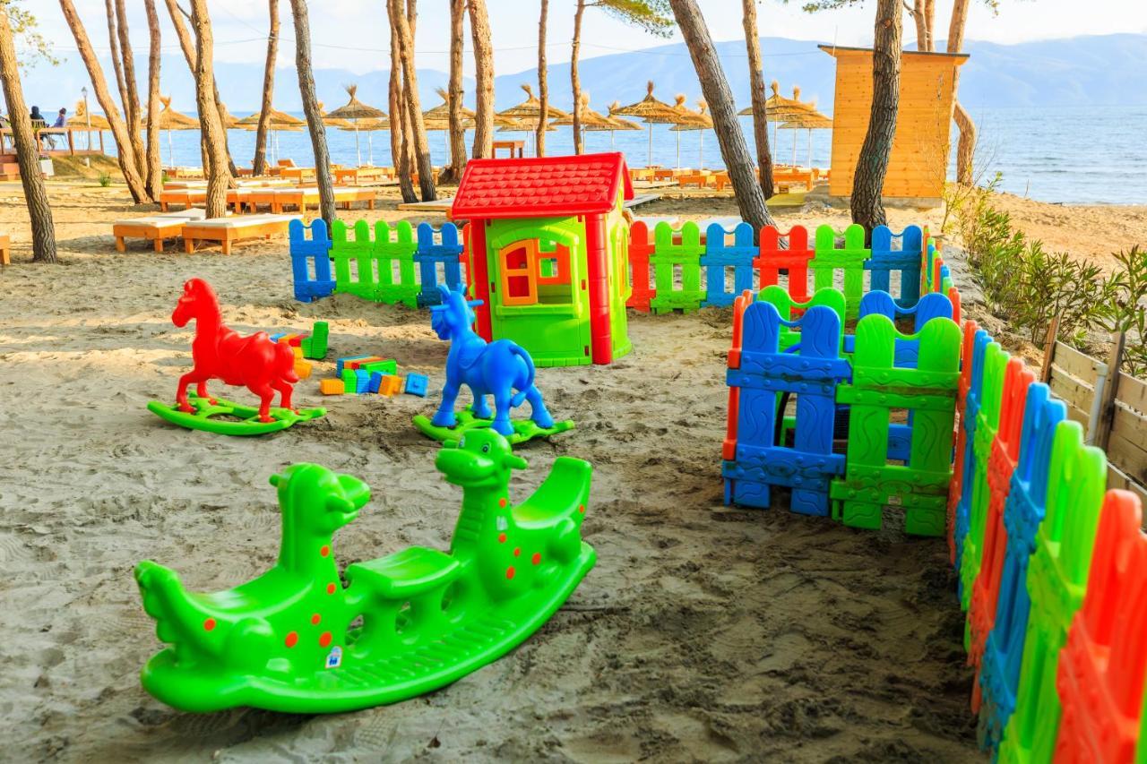Ecuador Resort Zverneci Zewnętrze zdjęcie